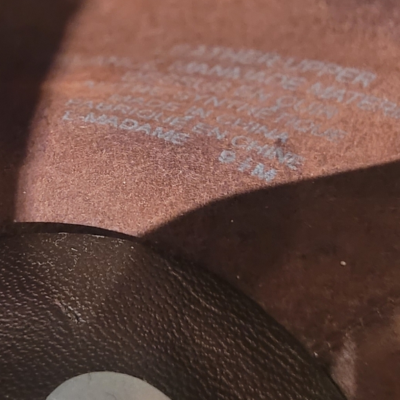 Shoes - Picture 6 of 6